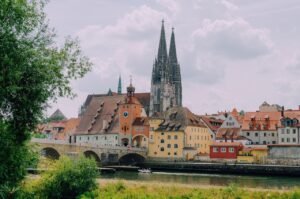 panorama, regensburg, historic center, danube, water, germany, city, houses, flow, clouds, historical, architecture, stone bridge, danube bridge, church tower, nature, gothic architecture, riverbank, heaven, landmark, romantic, bavaria, regensburg cathedral